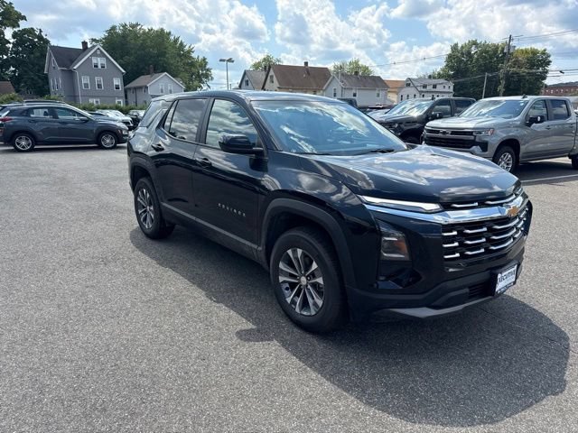 2027 Chevrolet Equinox LT - Photo 7