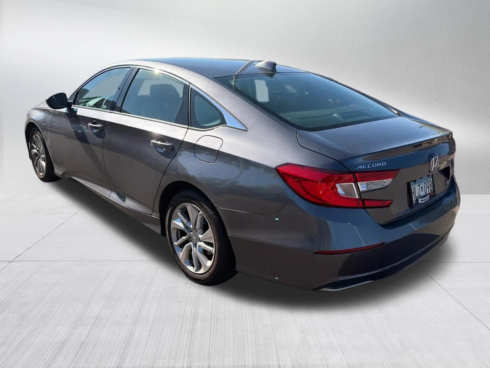 2018 Honda Accord LX - Photo 7