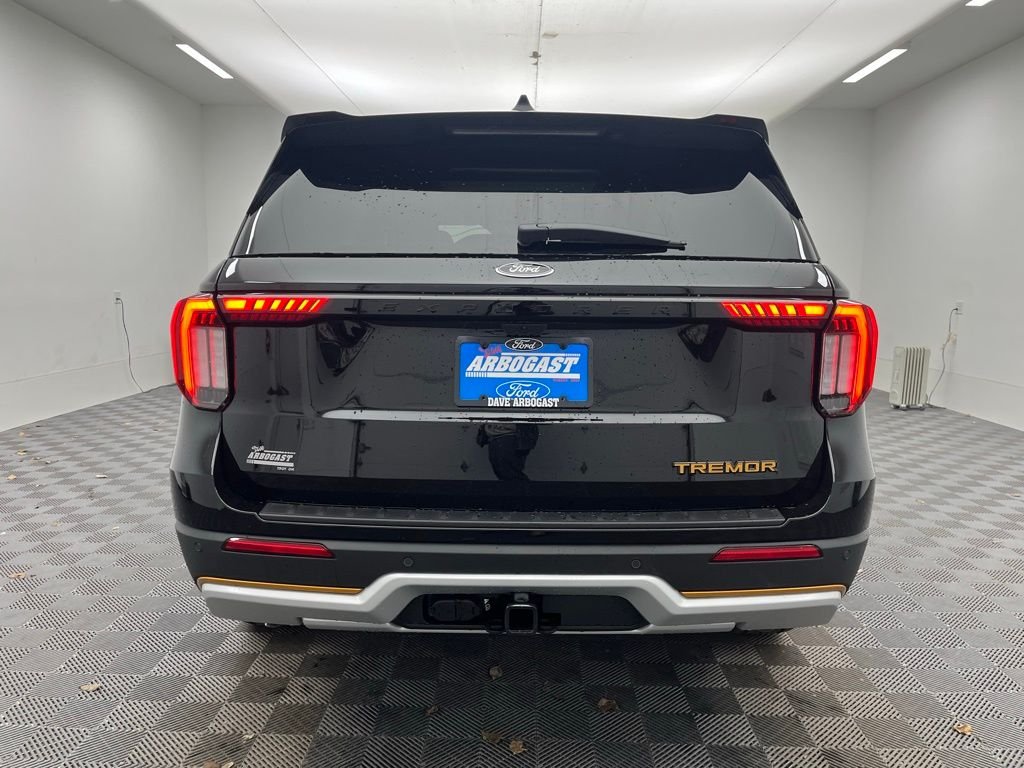 New 2026 Black Ford Tremor image 10