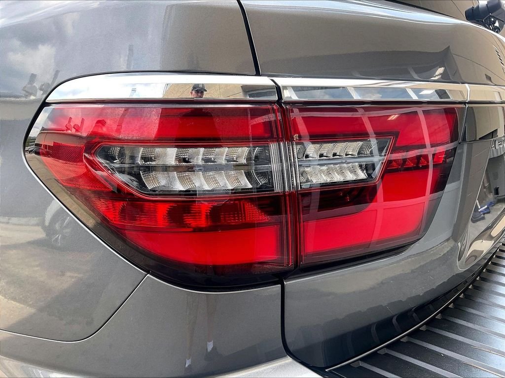 Used 2023 Gray Nissan Platinum image 35