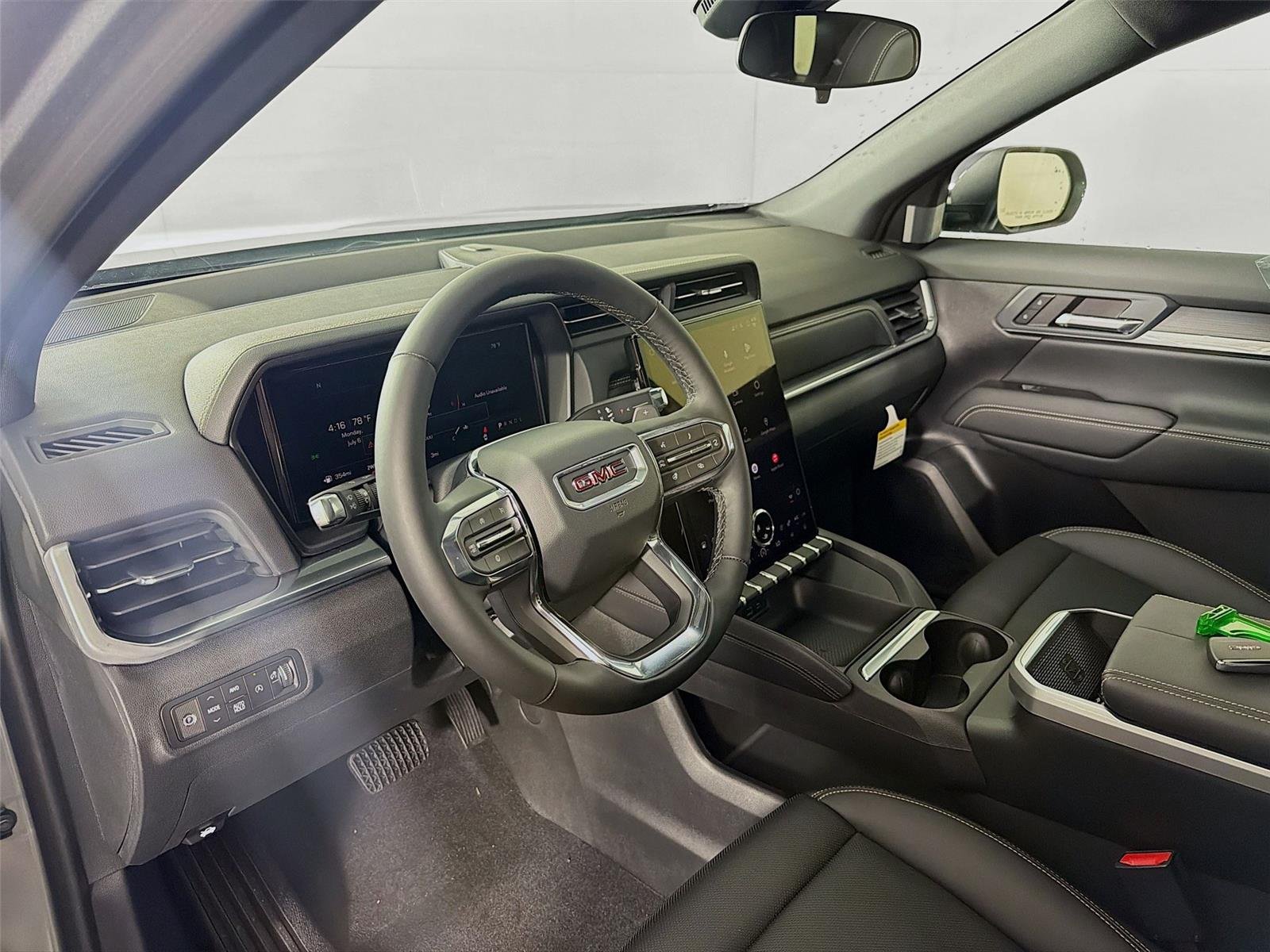 New 2027 Sterling Metallic GMC AWD Elevation image 16