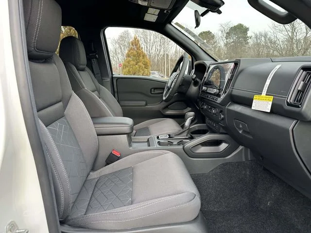 2026 Nissan Frontier SV - Photo 10