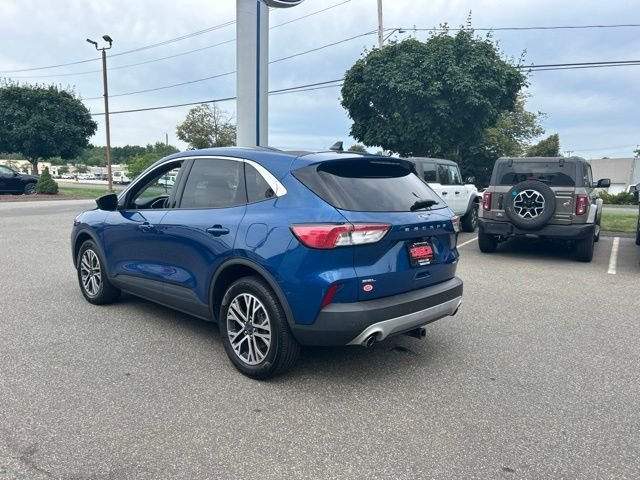 Used 2022 Blue Ford SEL image 5