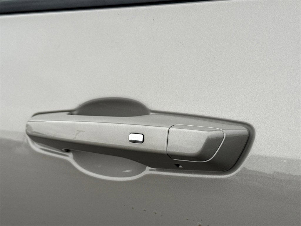 2026 GMC TERRAIN - Image 12