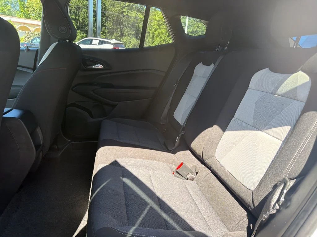 2026 Chevrolet Trax RS - Photo 25