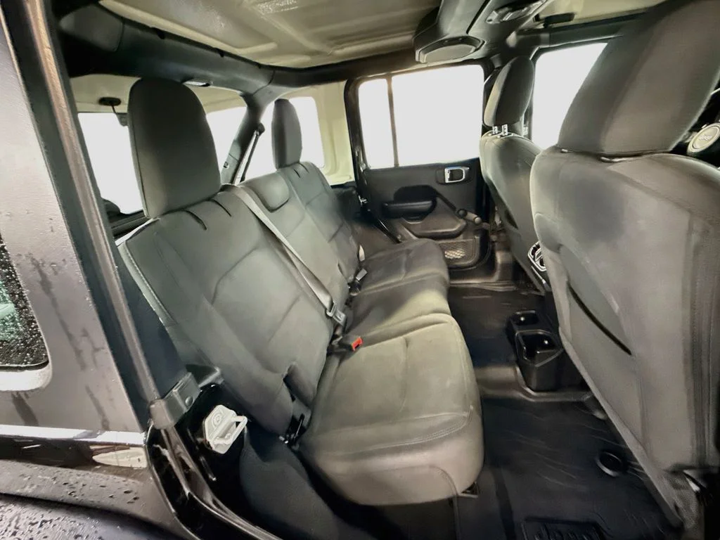 Used 2021 Black Jeep Unlimited Sport image 32