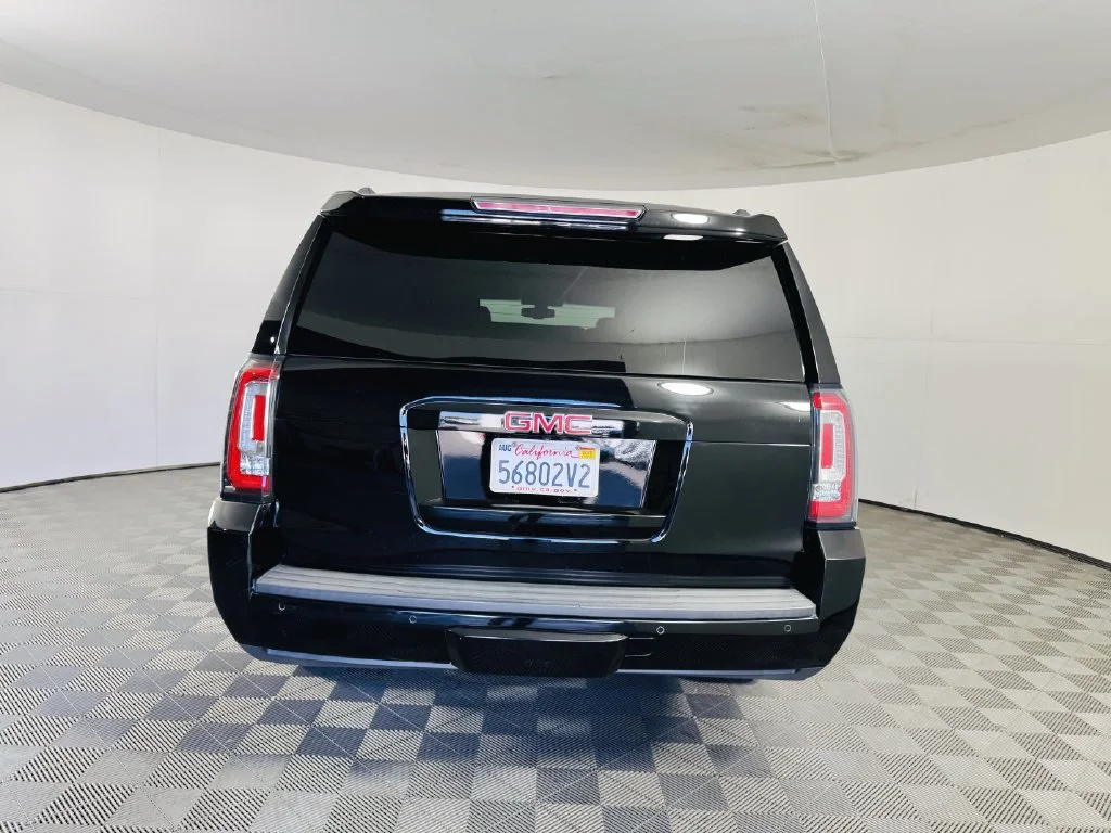 Used 2019 Black GMC SLE image 23