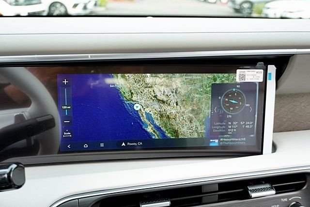 New 2026 Gray Hyundai SEL Premium image 31