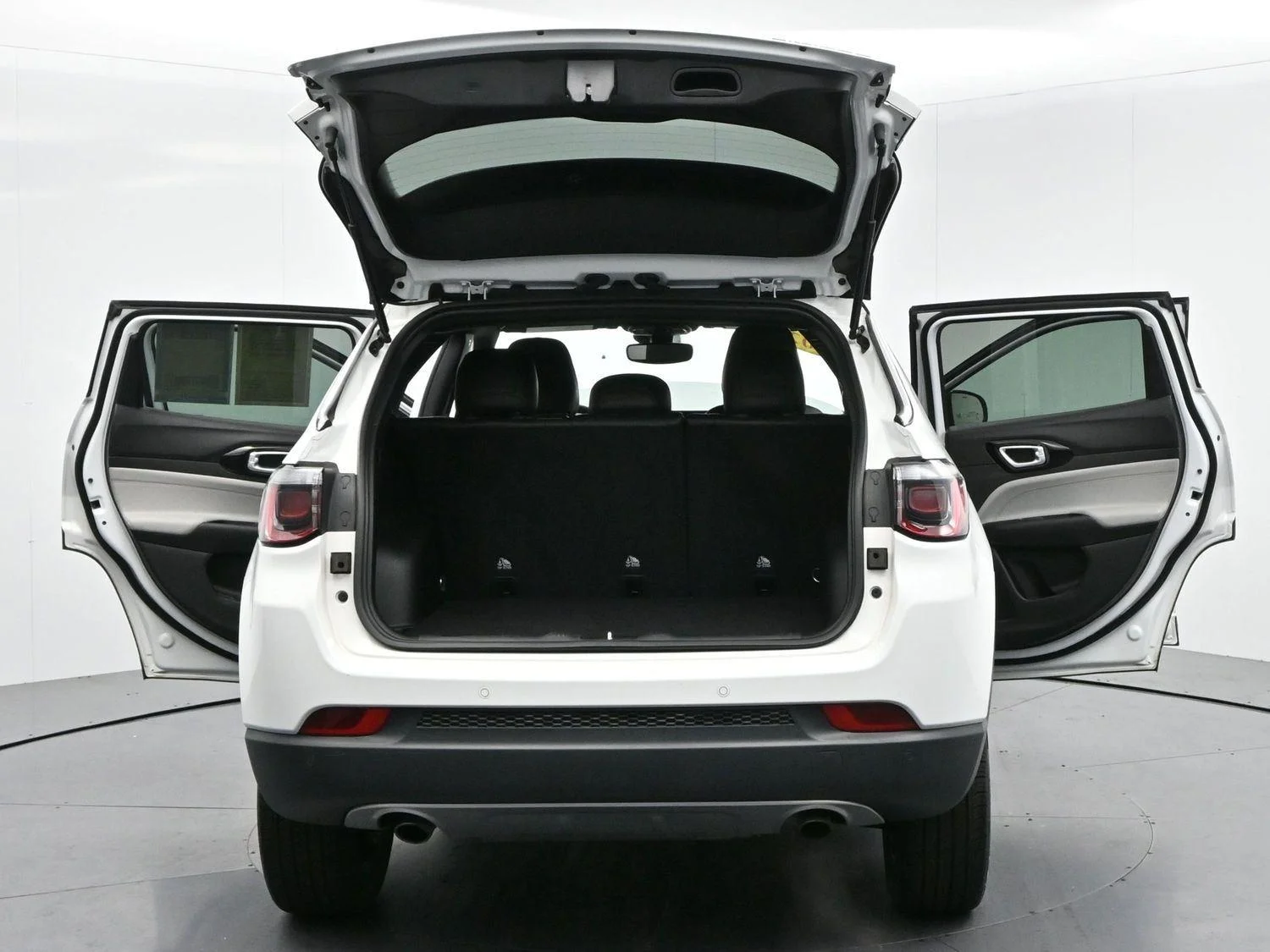 Used 2023 Bright White Clearcoat Jeep Limited image 41