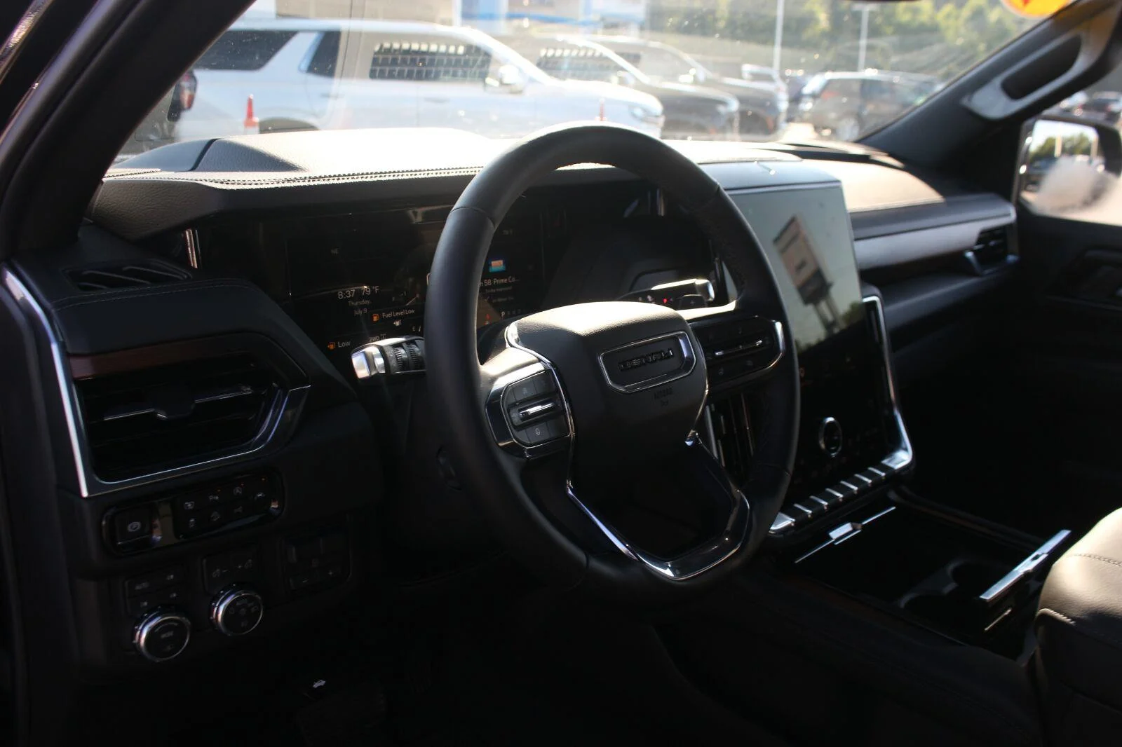 Used 2026 Onyx Black GMC Denali image 18