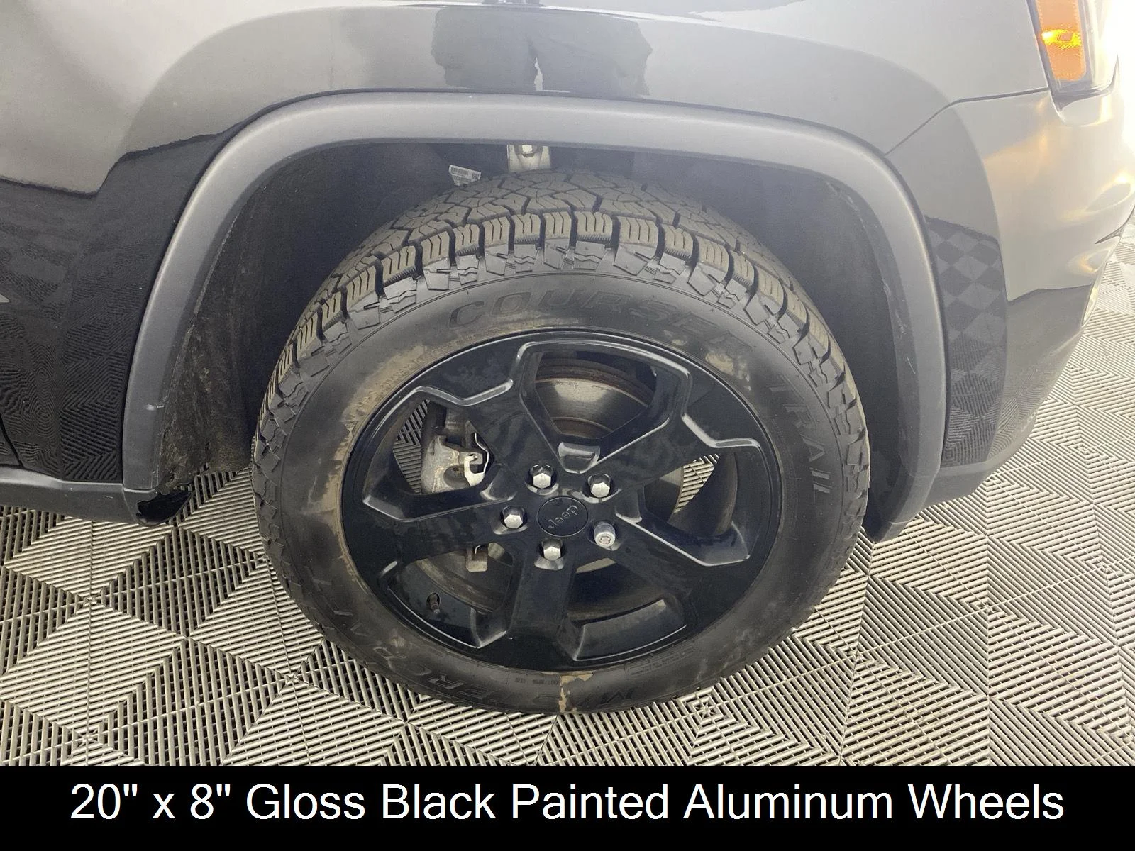 Used 2019 Diamond Black Crystal Pearlcoat Jeep Upland image 12