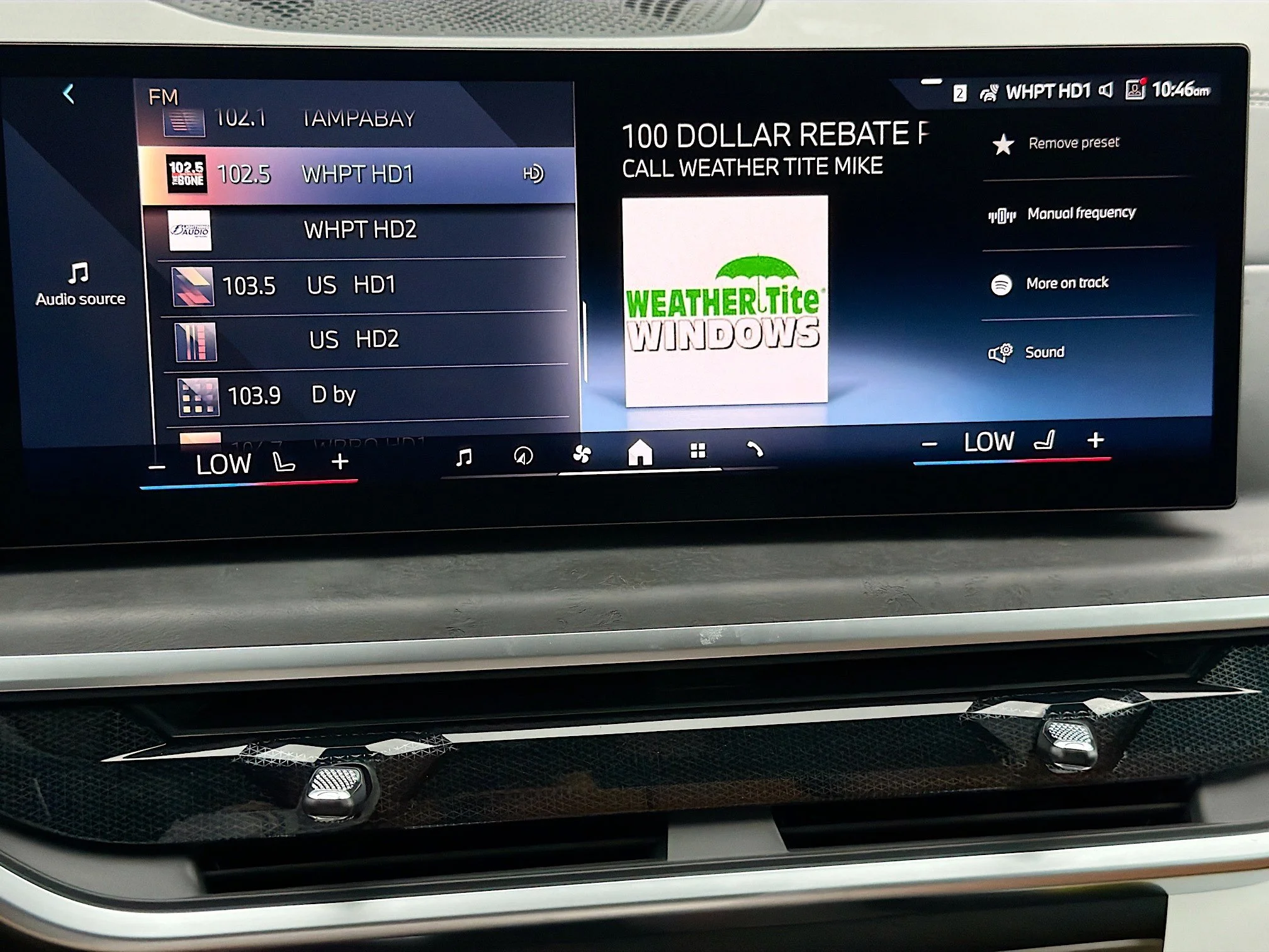 New 2026 Mineral White Metallic BMW xDrive40i image 32
