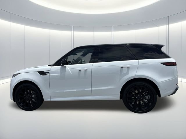 New 2026 Fuji White Land Rover Dynamic SE image 2