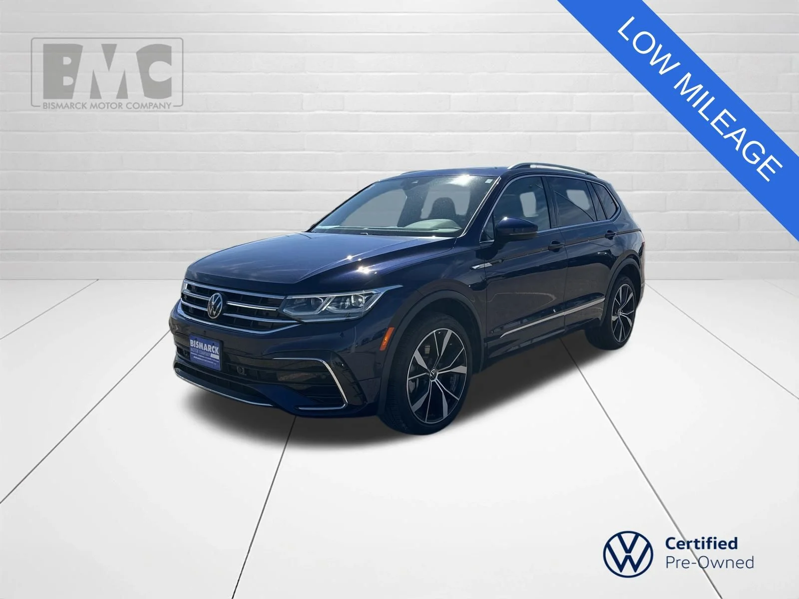 2022 Volkswagen Tiguan 2.0T SEL R-Line 4Motion's photo