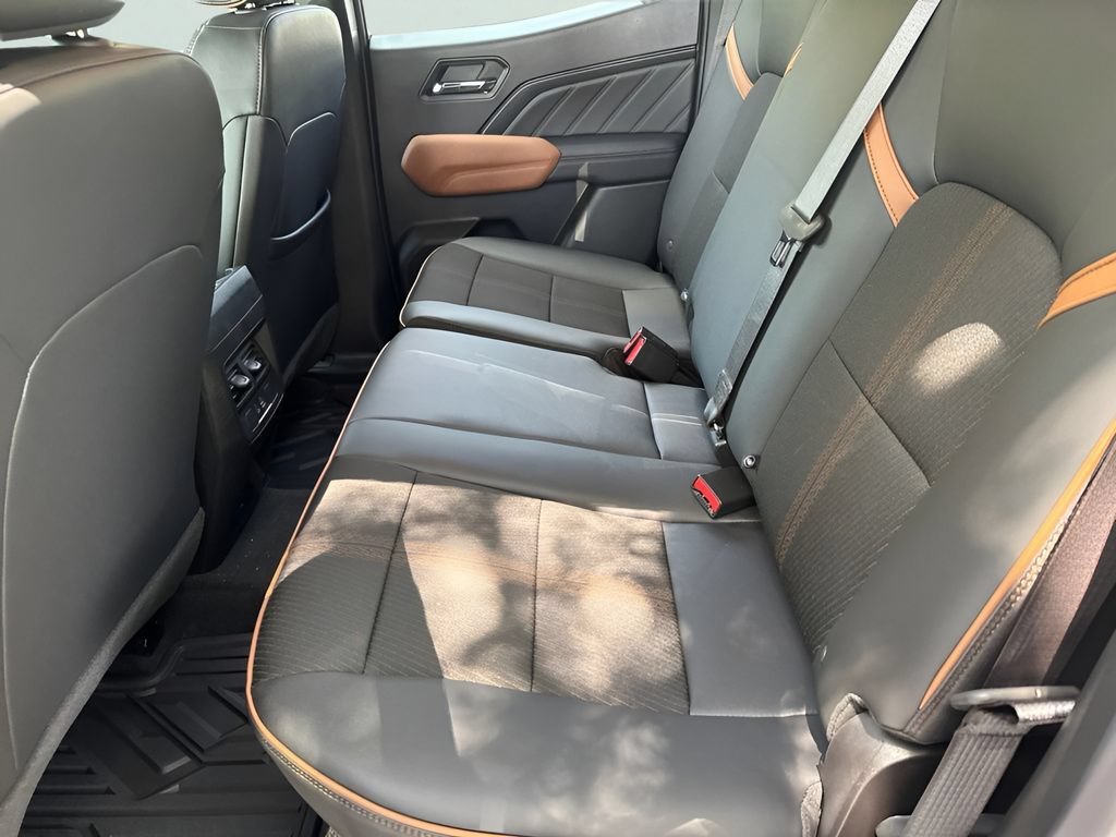 2026 GMC Canyon AT4 - Photo 22