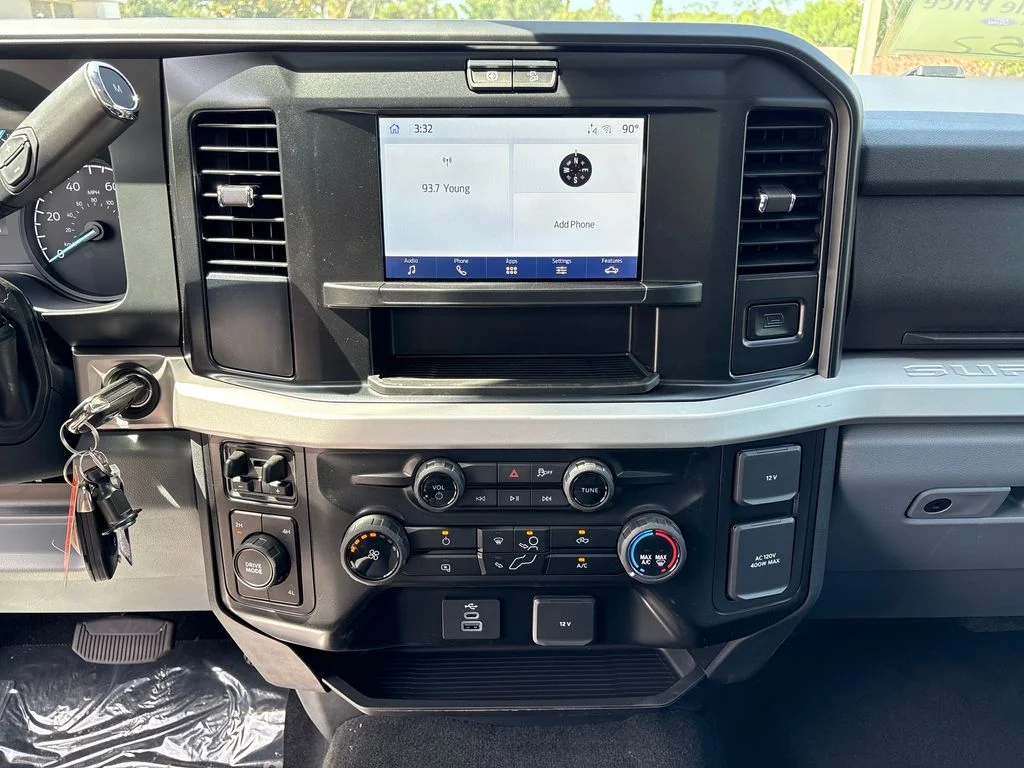 New 2026 White Ford XLT image 27