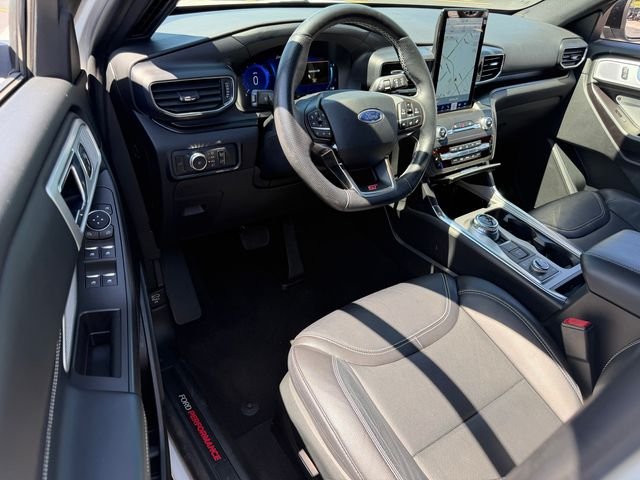 Used 2020 White Ford ST image 21