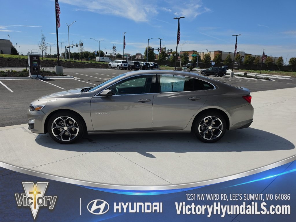 Used 2024 Chevrolet Malibu 1LT with VIN 1G1ZD5STXRF170675 for sale in Kansas City