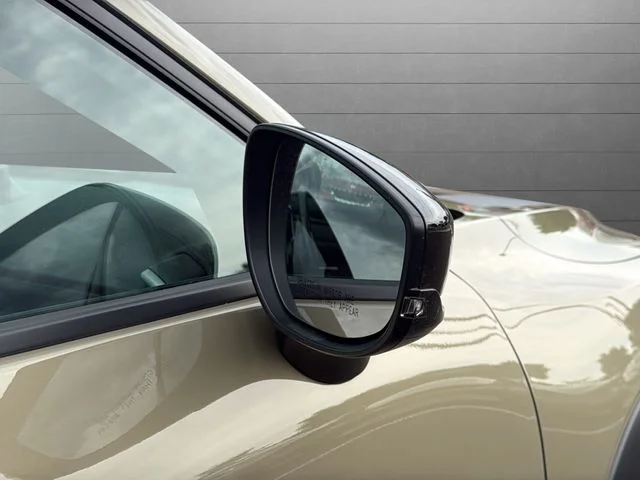 Used 2023 Beige/tan Mazda 2.5 Turbo Meridian Edition image 32