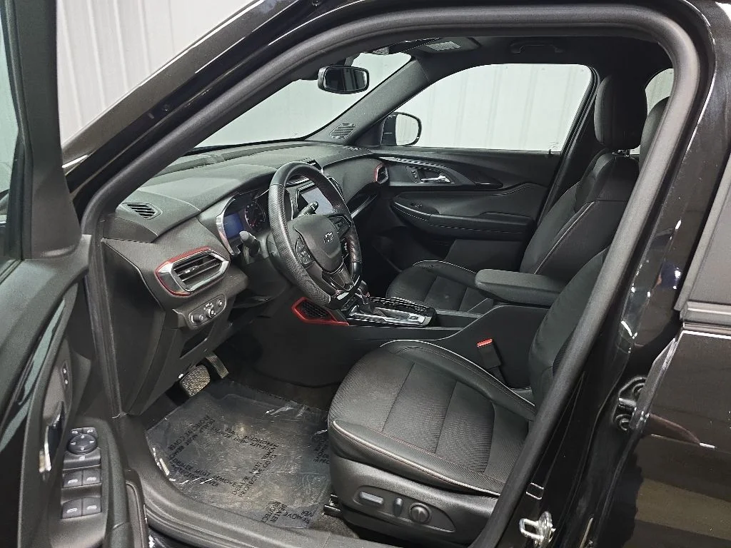 Used 2022 Black Chevrolet RS image 29