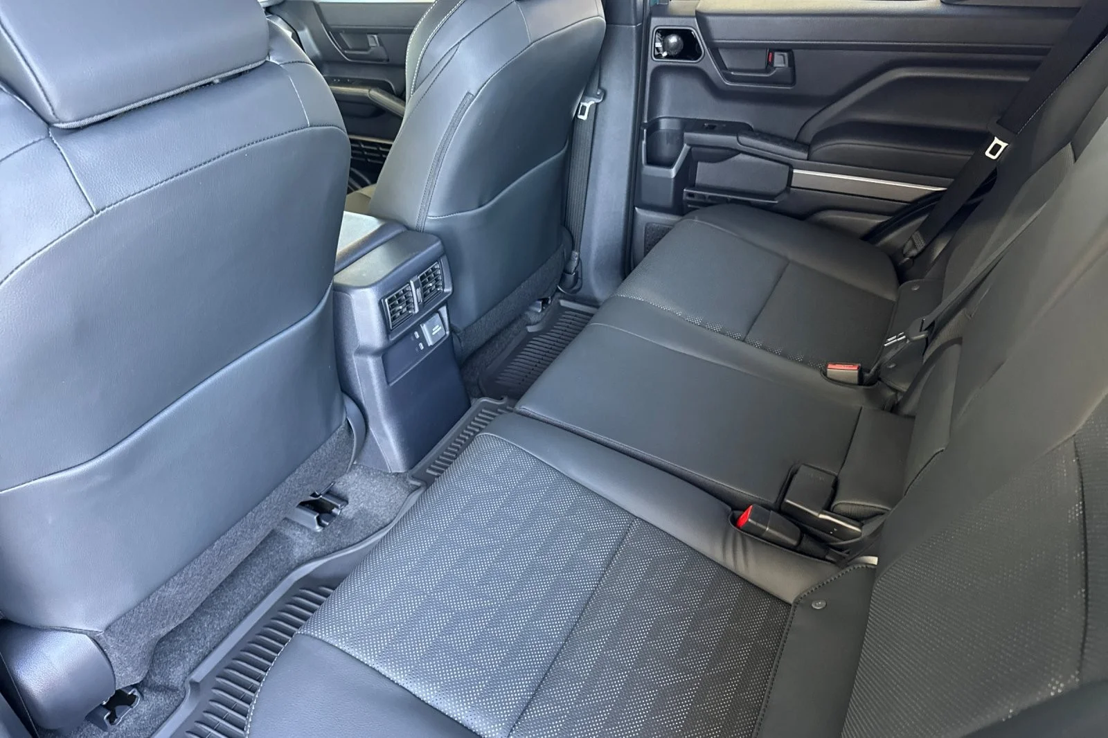 Certified Used 2026 Everest Toyota TRD Off Road Premium image 11
