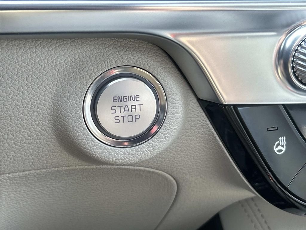 Used 2024 Green Kia SX-Prestige image 30