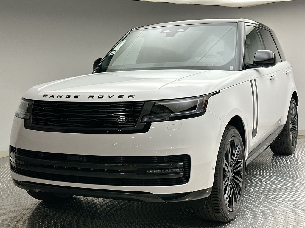 New 2026 Fuji White Land Rover SE image 1