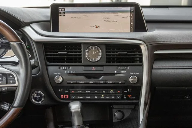 Used 2018 Caviar Lexus 450h image 7