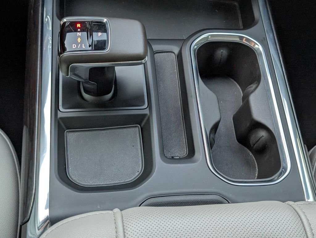 Used 2022 Silver Chevrolet LTZ image 12