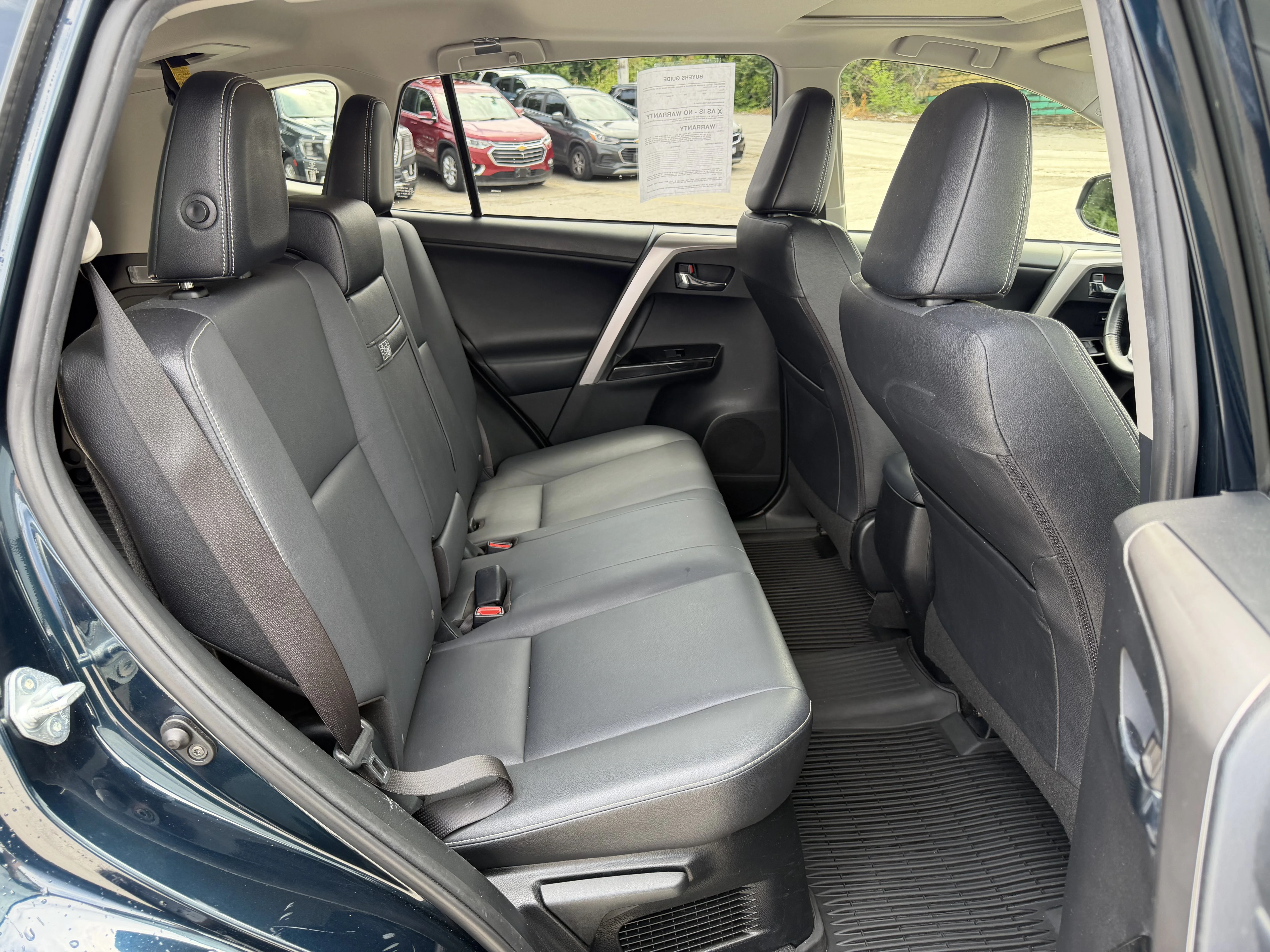 Used 2018 Aqua Toyota Hybrid Limited image 10