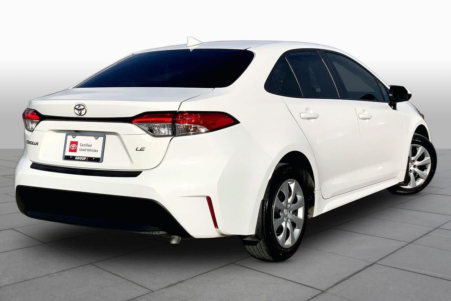 Used 2024 Ice Cap Toyota LE image 13