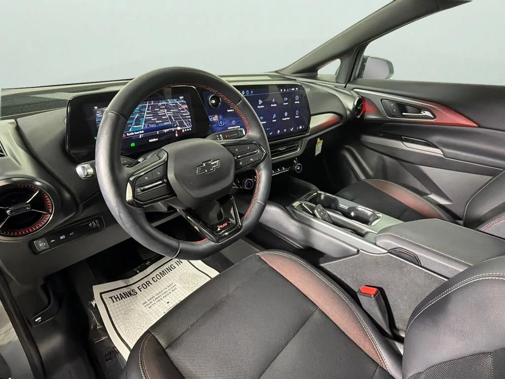 2024 Chevrolet Equinox EV RS - Photo 18