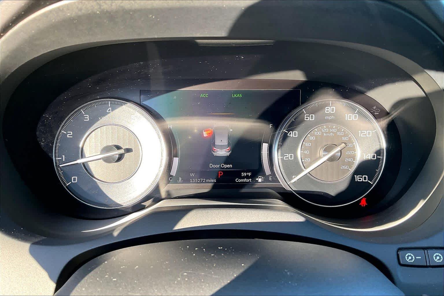 Certified Used 2019 White Diamond Pearl Acura SH-AWD image 25