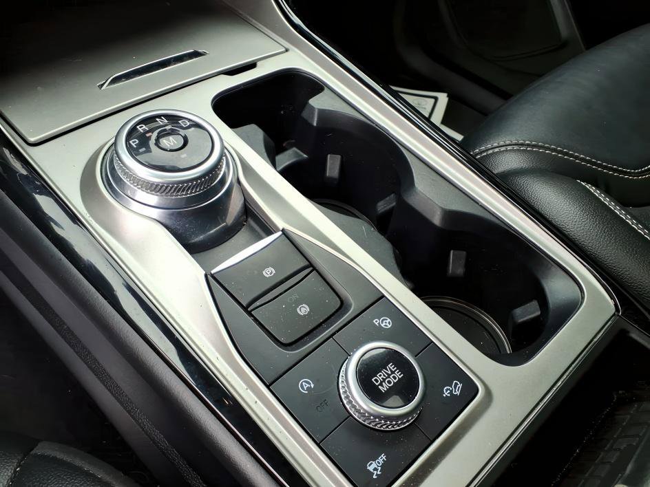 Used 2021 Star White Metallic Tri-Coat Ford ST image 22