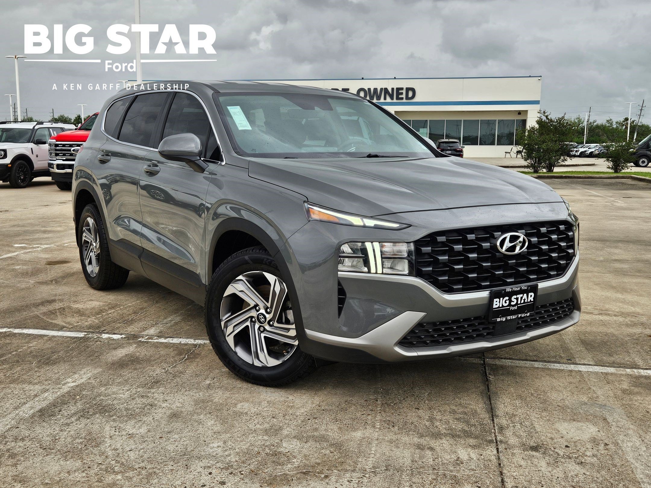 2023 Hyundai Santa Fe SE