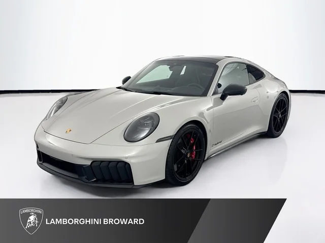 2026 Porsche 911 Carrera 4 GTS
