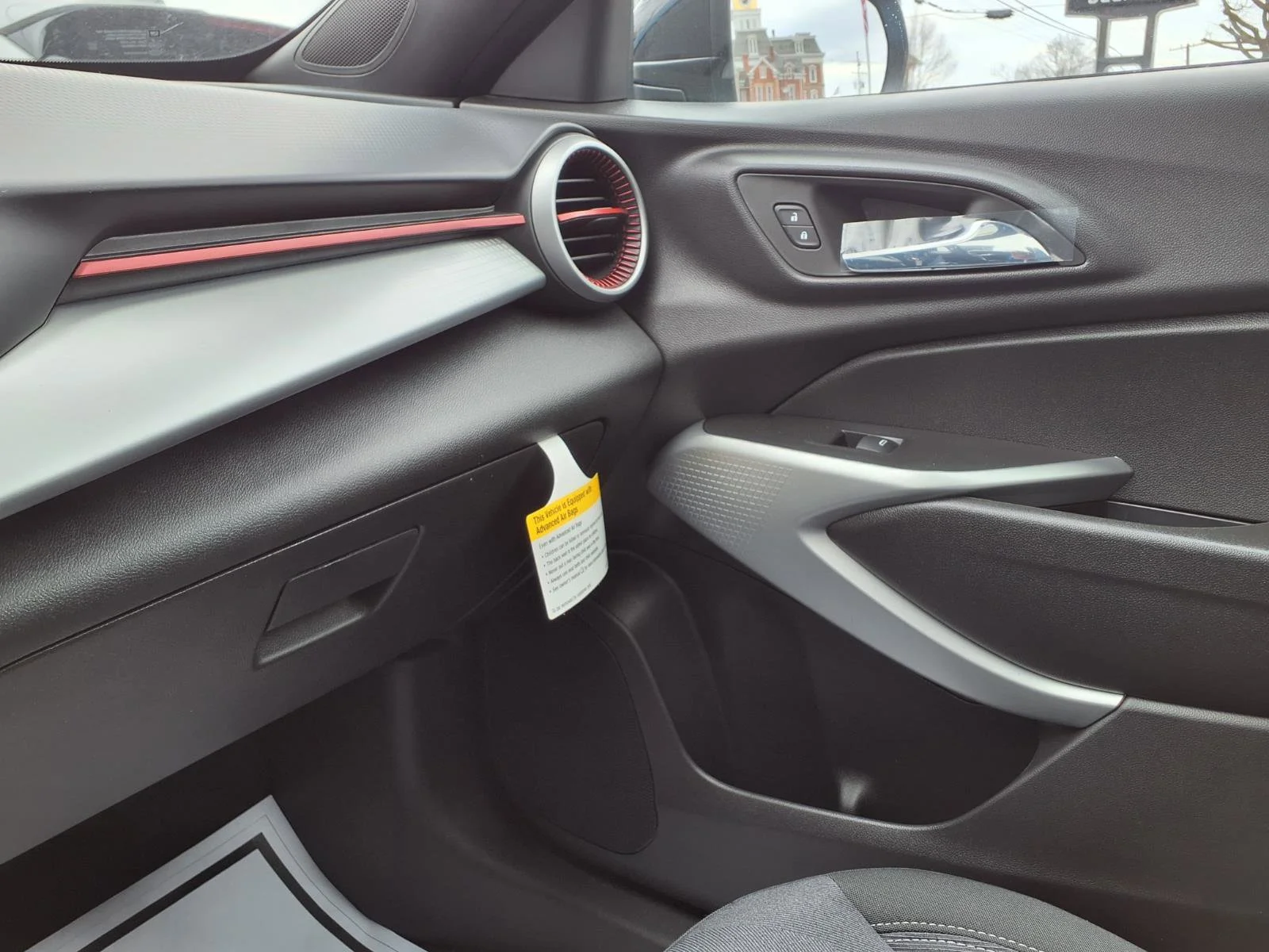 2026 Chevrolet Trax RS - Photo 12