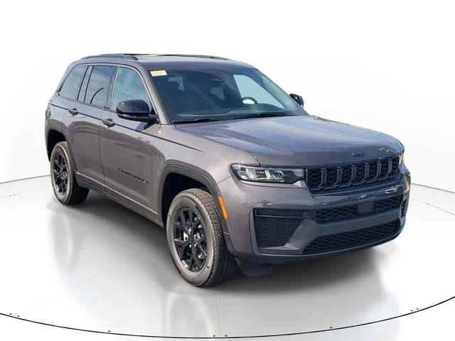 2026 Jeep Grand Cherokee Laredo Altitude