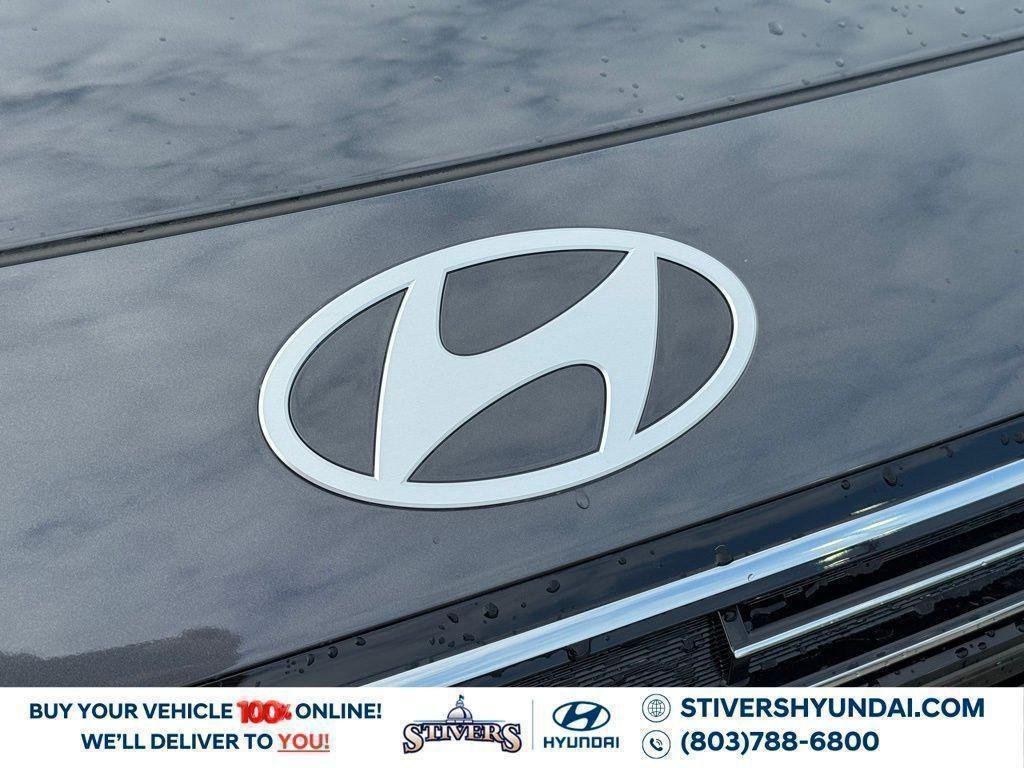 New 2026 Gray Hyundai SE FWD image 9