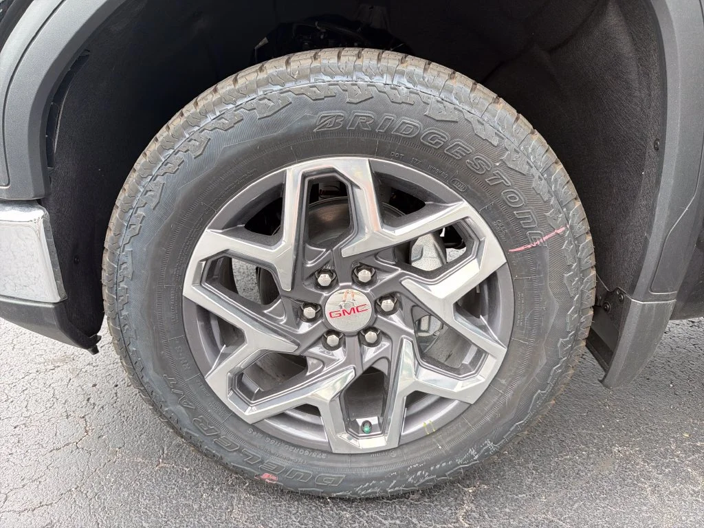 2026 GMC Sierra 1500 SLE - Photo 28