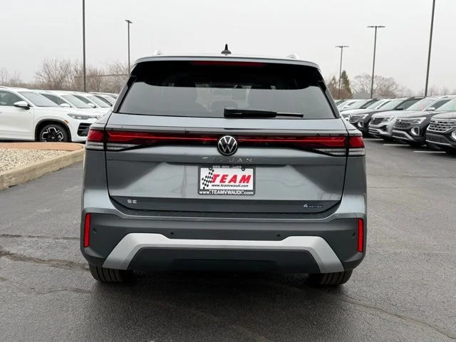 New 2026 Silver Volkswagen 2.0T SE image 4