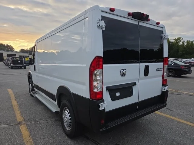 Used 2025 White Ram CARGO image 8