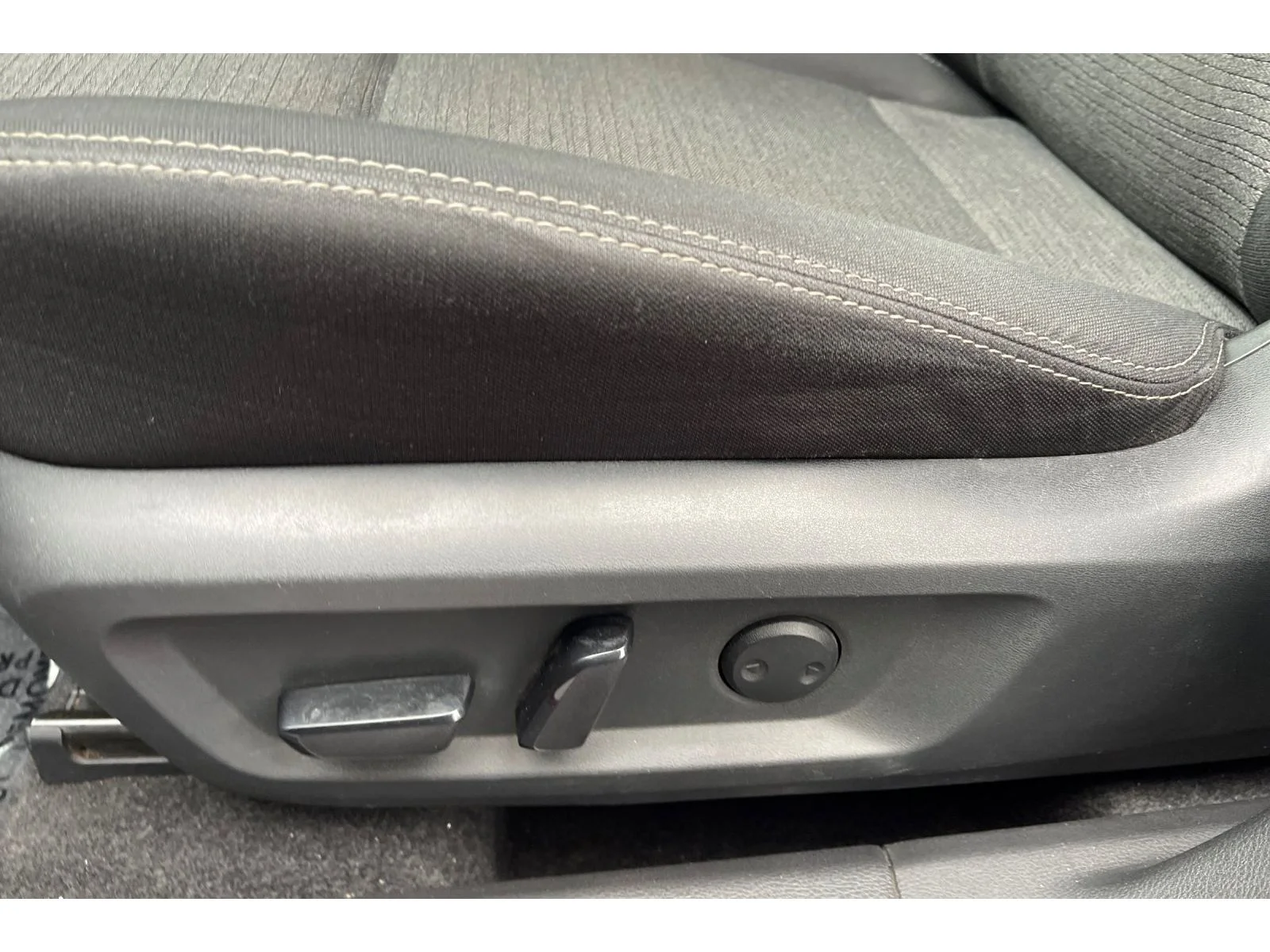 Used 2021 SCARLET EMBER TIN Nissan SV image 13