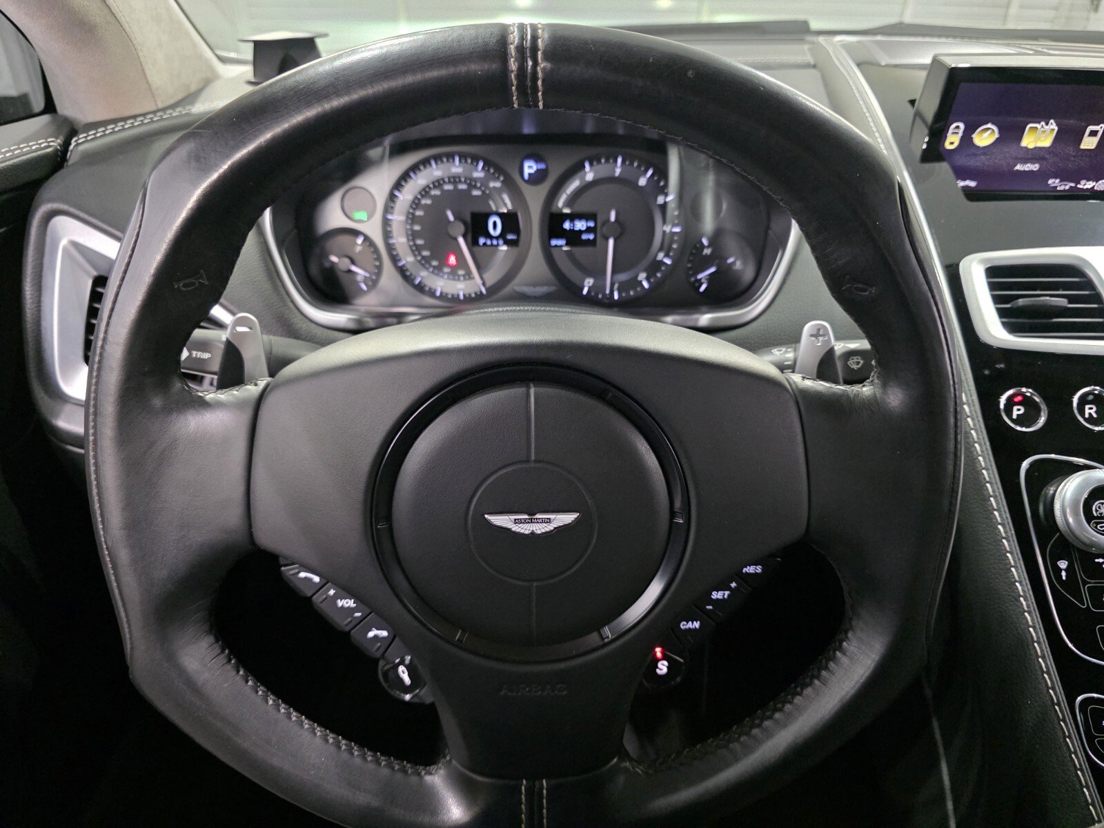 Used 2017 Q Titanium Silver Aston Martin Volante image 11
