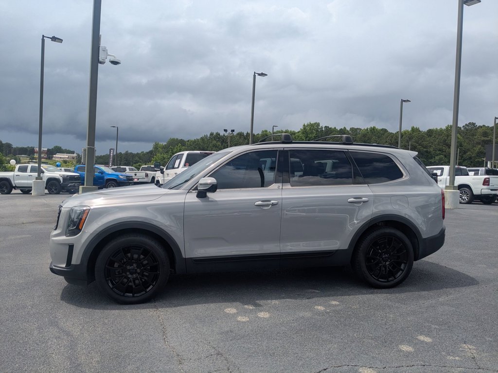 Used 2021 Wolf Gray Kia SX image 8