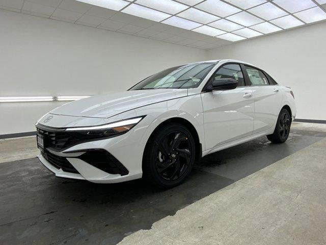2026 Hyundai Elantra 2.0 SEL Sport Premium's photo