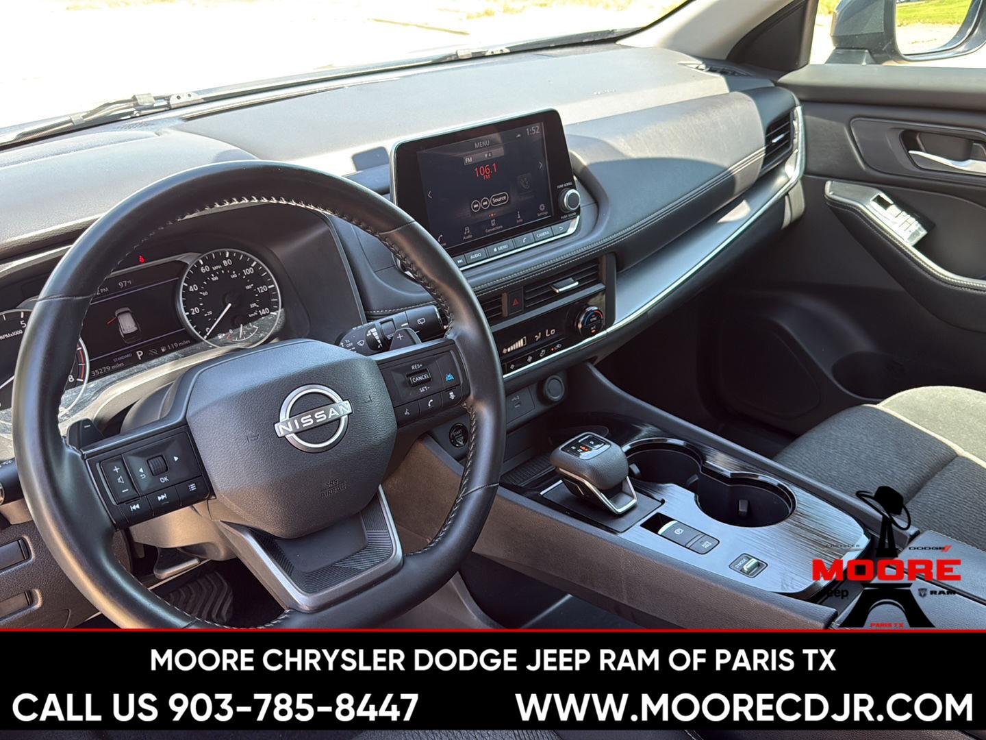 Used 2025 Gun Metallic Nissan SV image 23