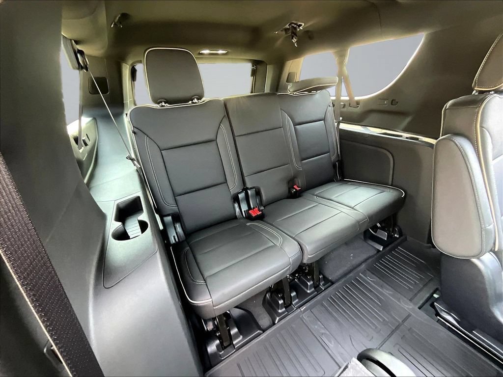 New 2026 Titanium Rush Metallic GMC Elevation image 31