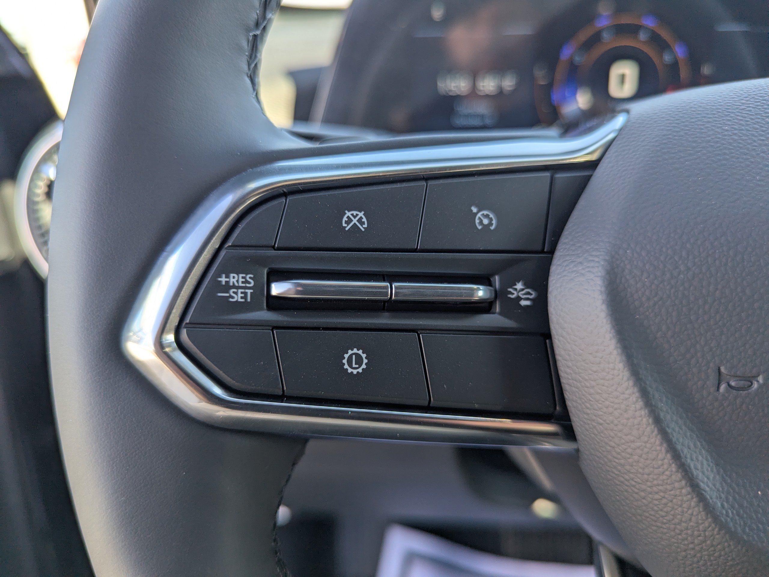 2027 Chevrolet Equinox LT - Photo 13