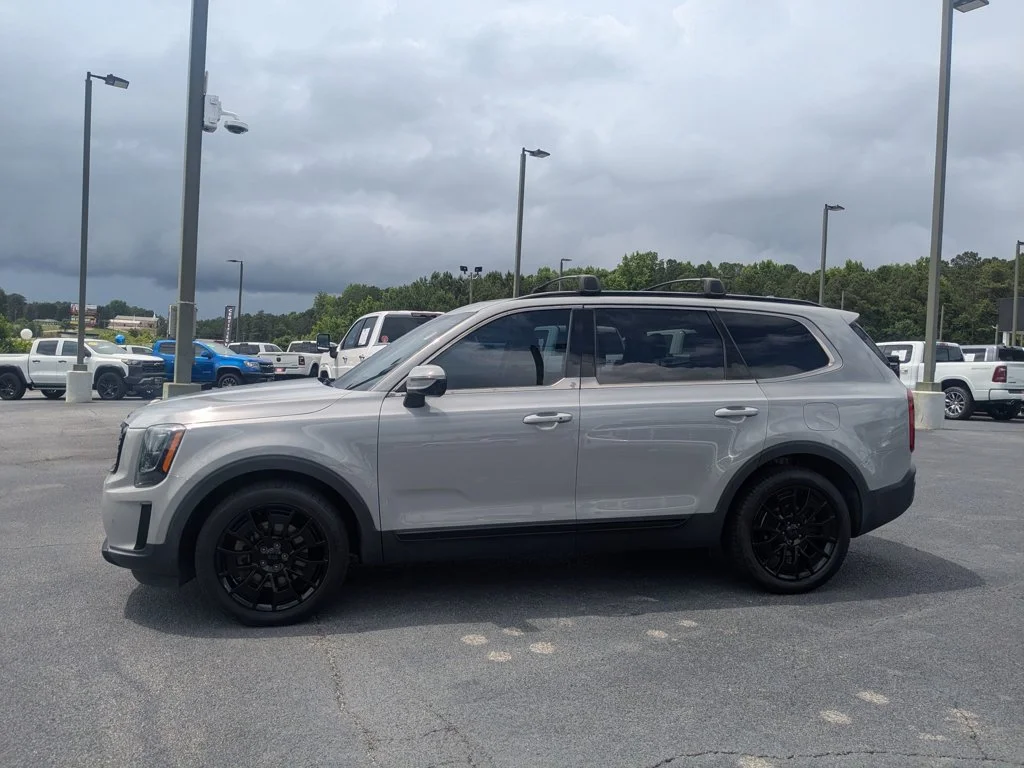 Used 2021 Wolf Gray Kia SX image 8